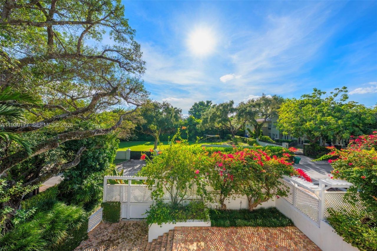 3455 S Moorings Way, Miami, FL 33133 Photo