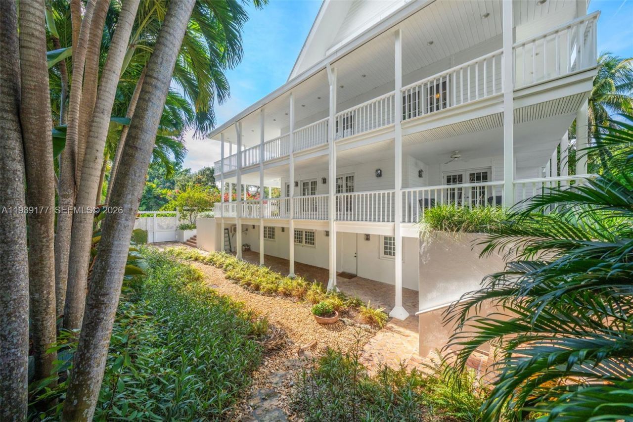 3455 S Moorings Way, Miami, FL 33133 Photo