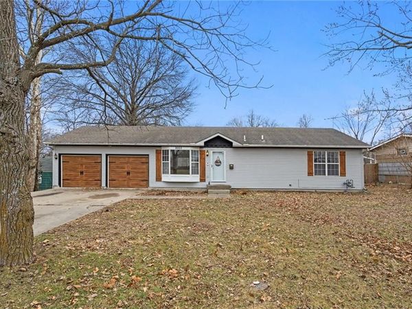 9203 E 79th Street, Raytown, MO 64133