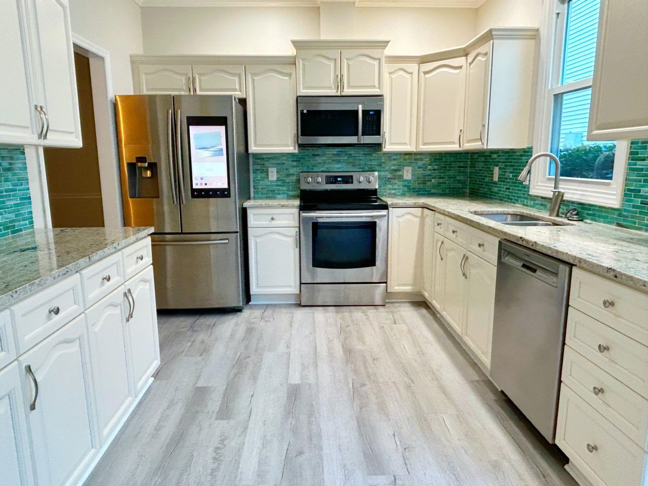 9123 Delancey Circle Photo 6