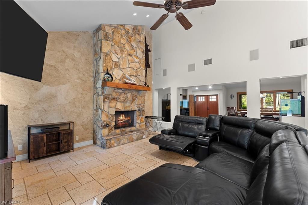 840 Jung Blvd W, Naples, FL 34120 Photo