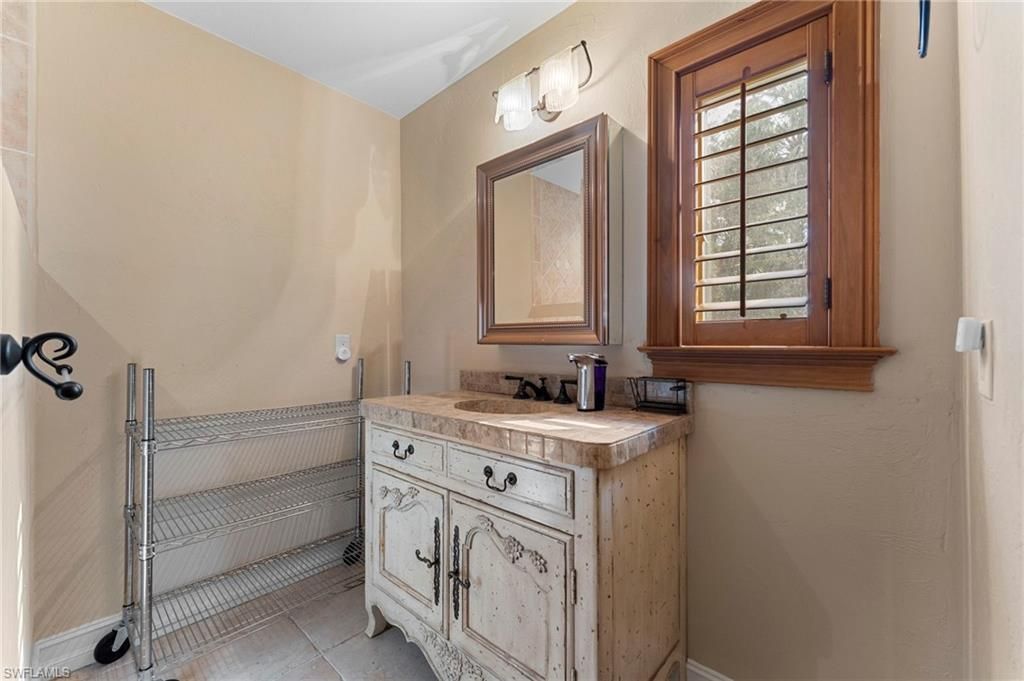 840 Jung Blvd W, Naples, FL 34120 Photo