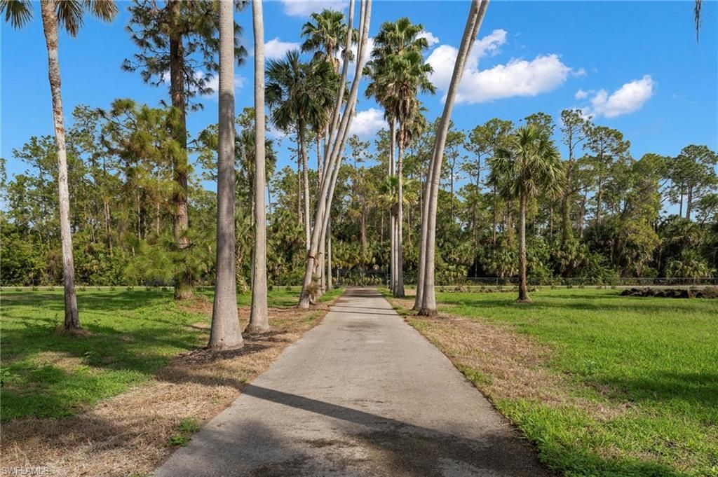 840 Jung Blvd W, Naples, FL 34120 Photo