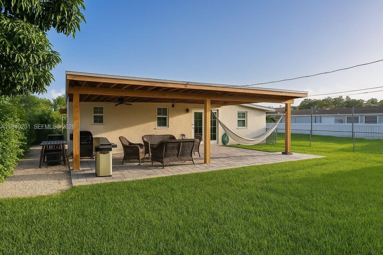 10241 Dominican Dr, Cutler Bay, FL 33189 Photo