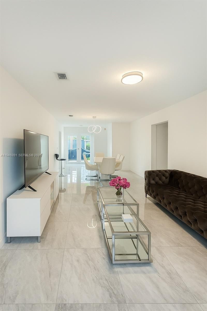 10241 Dominican Dr, Cutler Bay, FL 33189 Photo