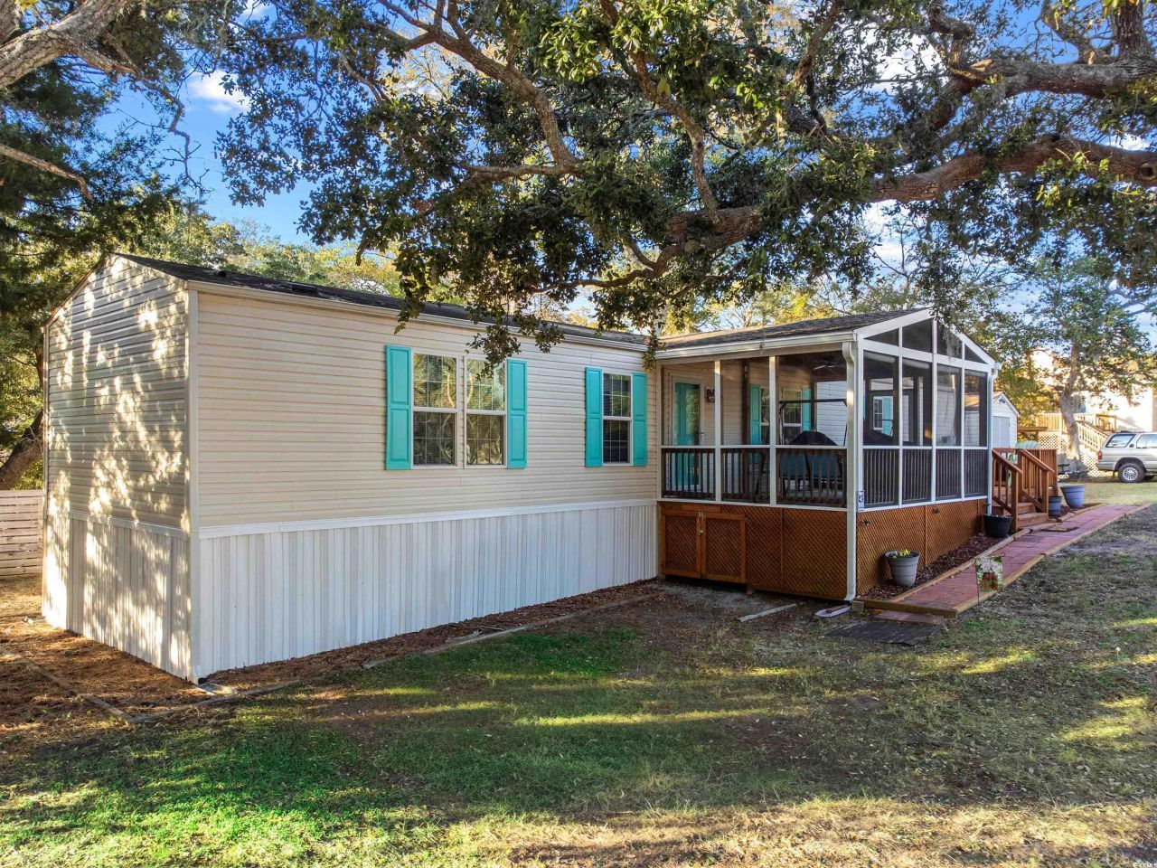 2429 Park St. Photo 26