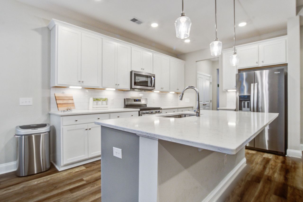 470 Coopers Hawk Drive Photo 15