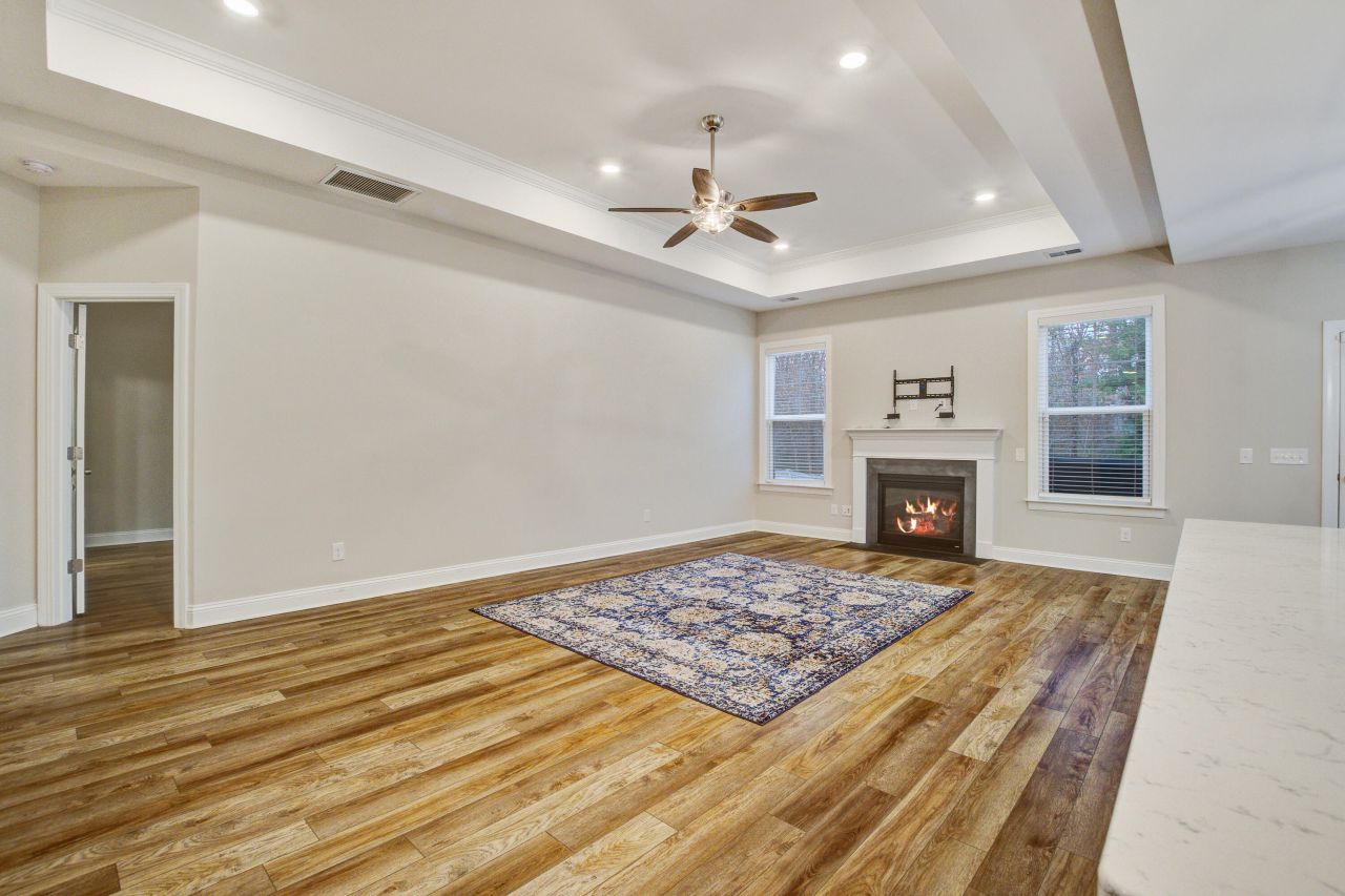 470 Coopers Hawk Drive Photo 19