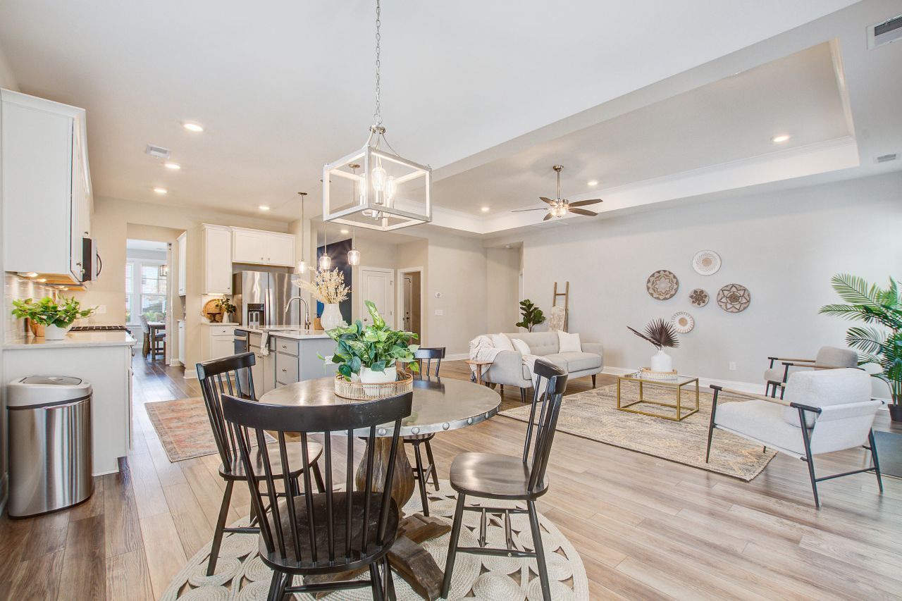 470 Coopers Hawk Drive Photo 22