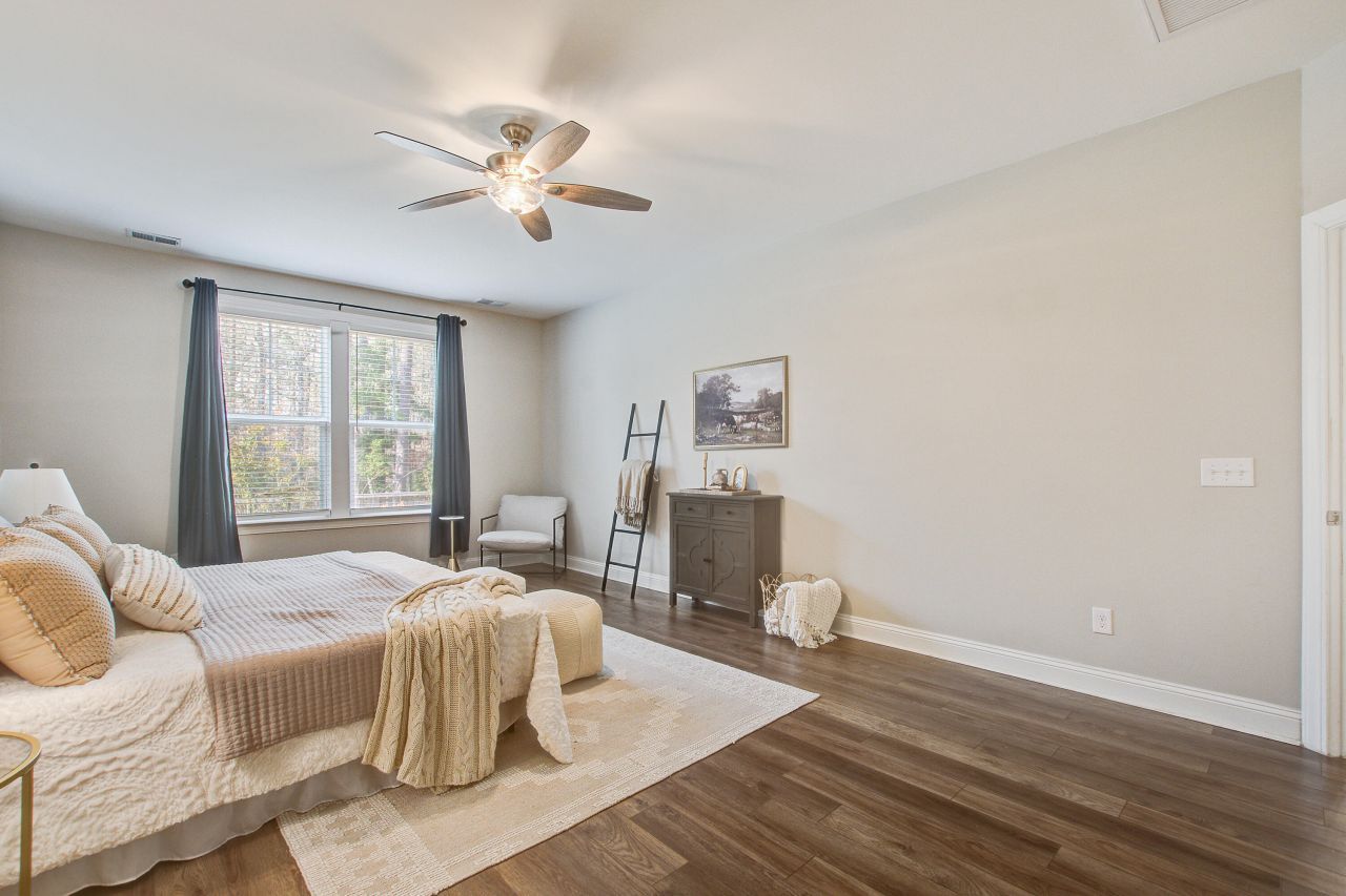 470 Coopers Hawk Drive Photo 30