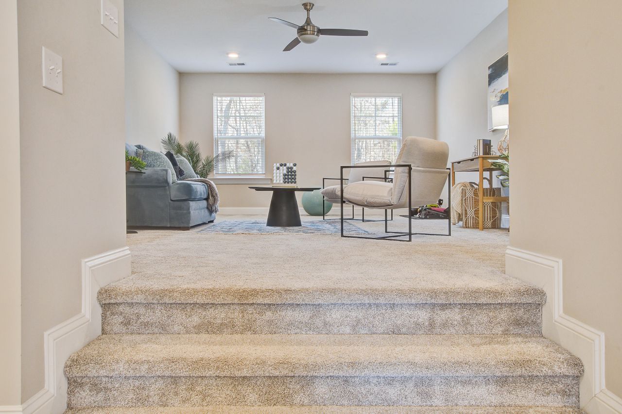 470 Coopers Hawk Drive Photo 35