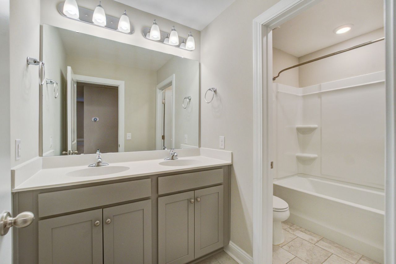 470 Coopers Hawk Drive Photo 37