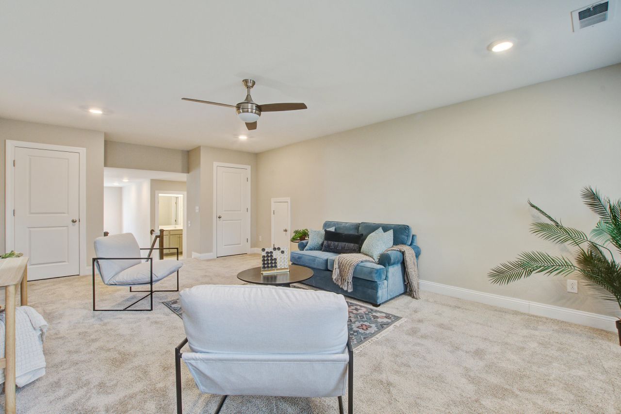 470 Coopers Hawk Drive Photo 37