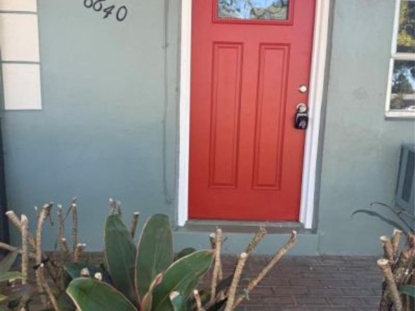 6640 SW 20th St, Pompano Beach, FL 33068