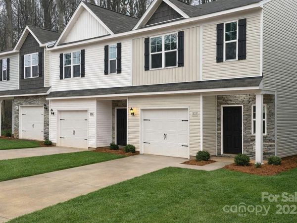3722 Sally Lane, Charlotte, NC 28227