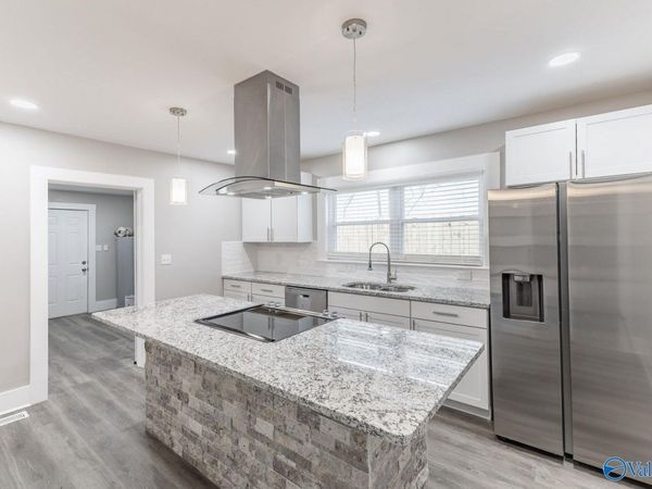 3303 7th Avenue SW, Huntsville, AL 35805