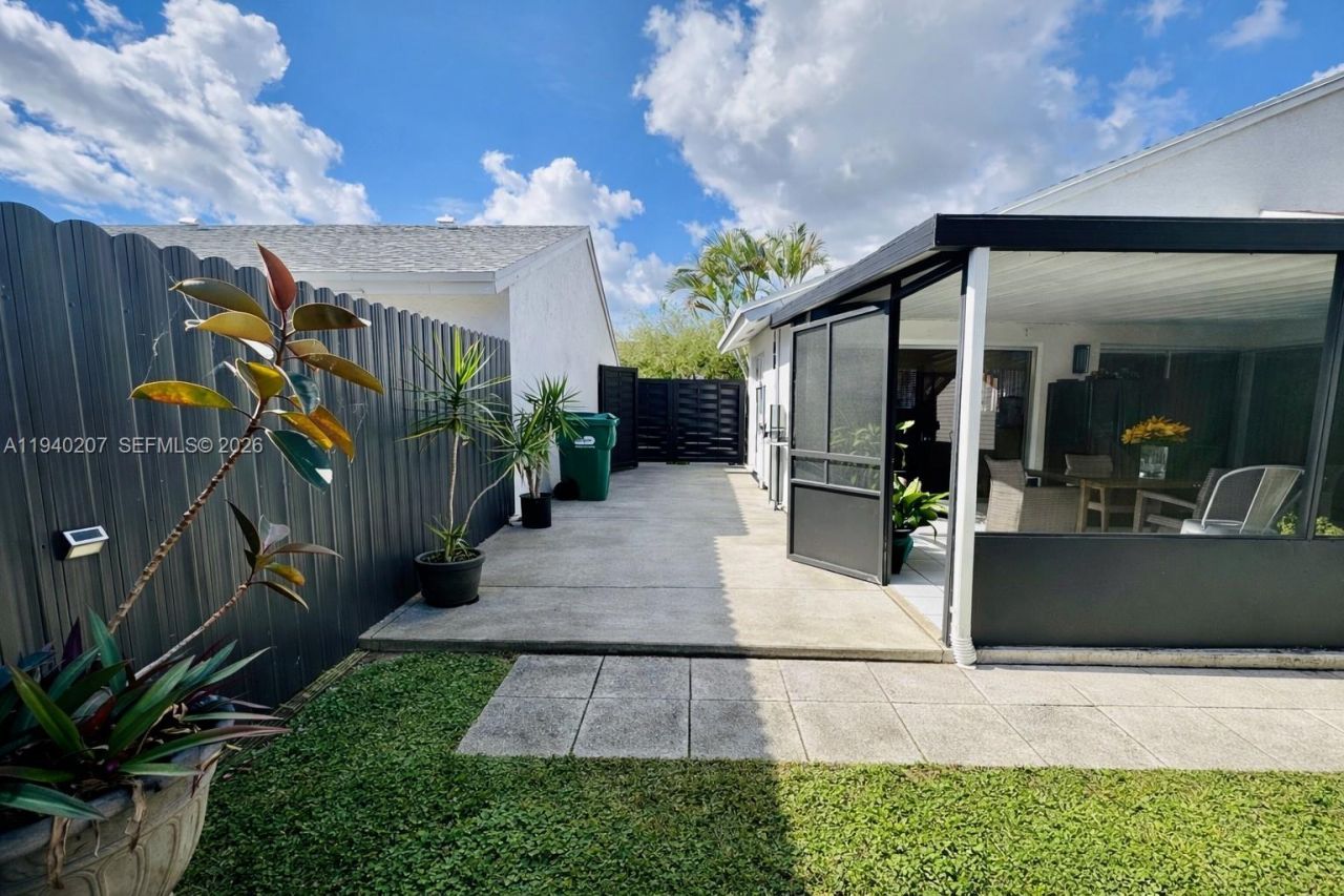 20125 SW 124th Ave, Miami, FL 33177 Photo