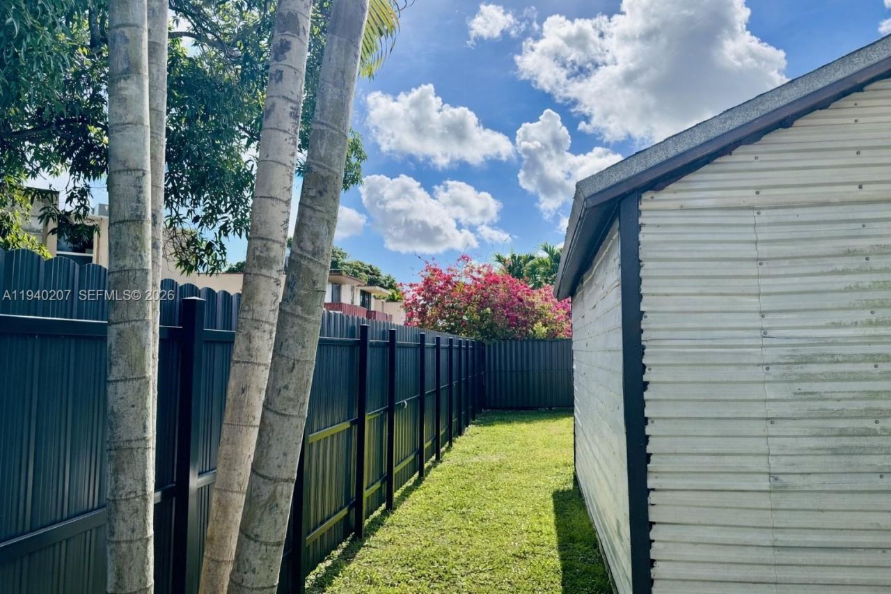 20125 SW 124th Ave, Miami, FL 33177 Photo