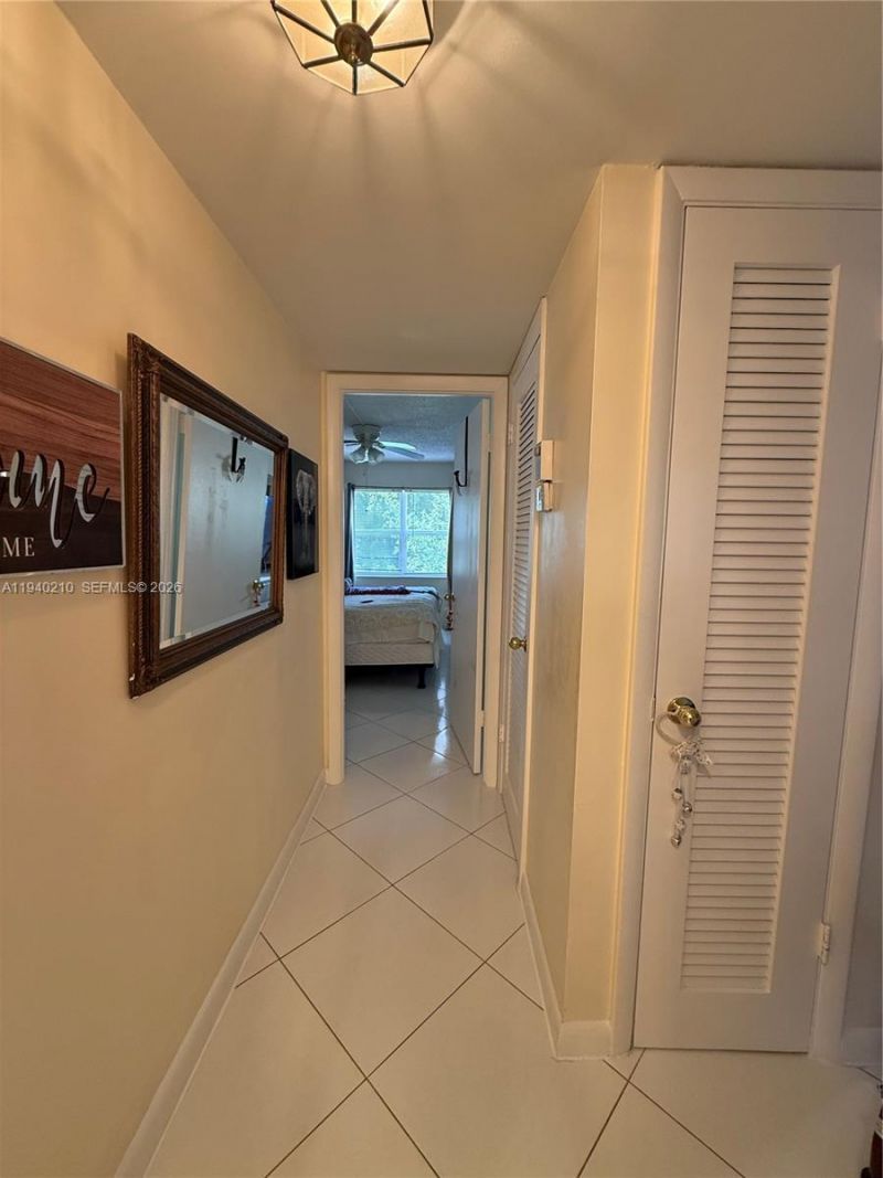 9041 Sunrise Lakes Blvd, Unit 207, Sunrise, FL 33322 Photo