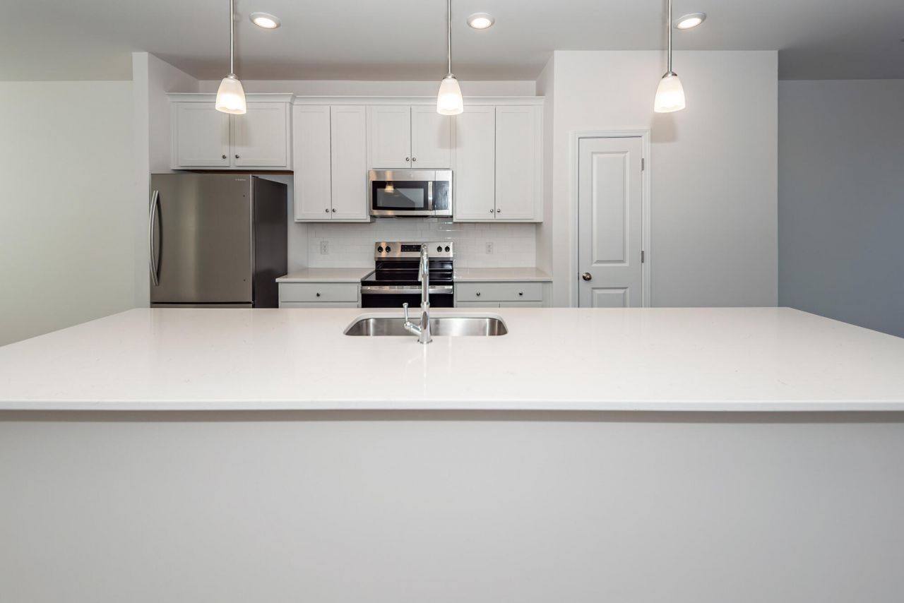 4633 Forest Hills Drive Photo 14