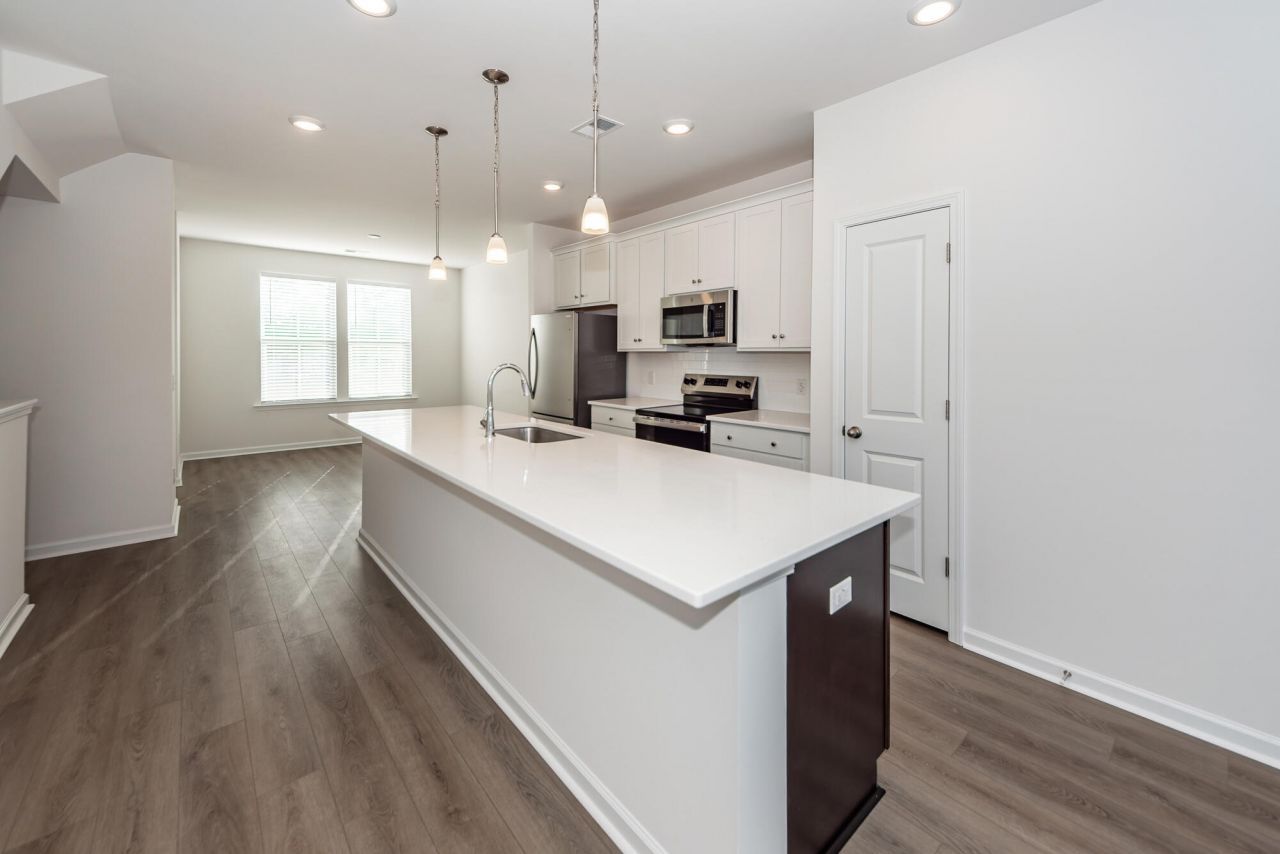 4633 Forest Hills Drive Photo 15