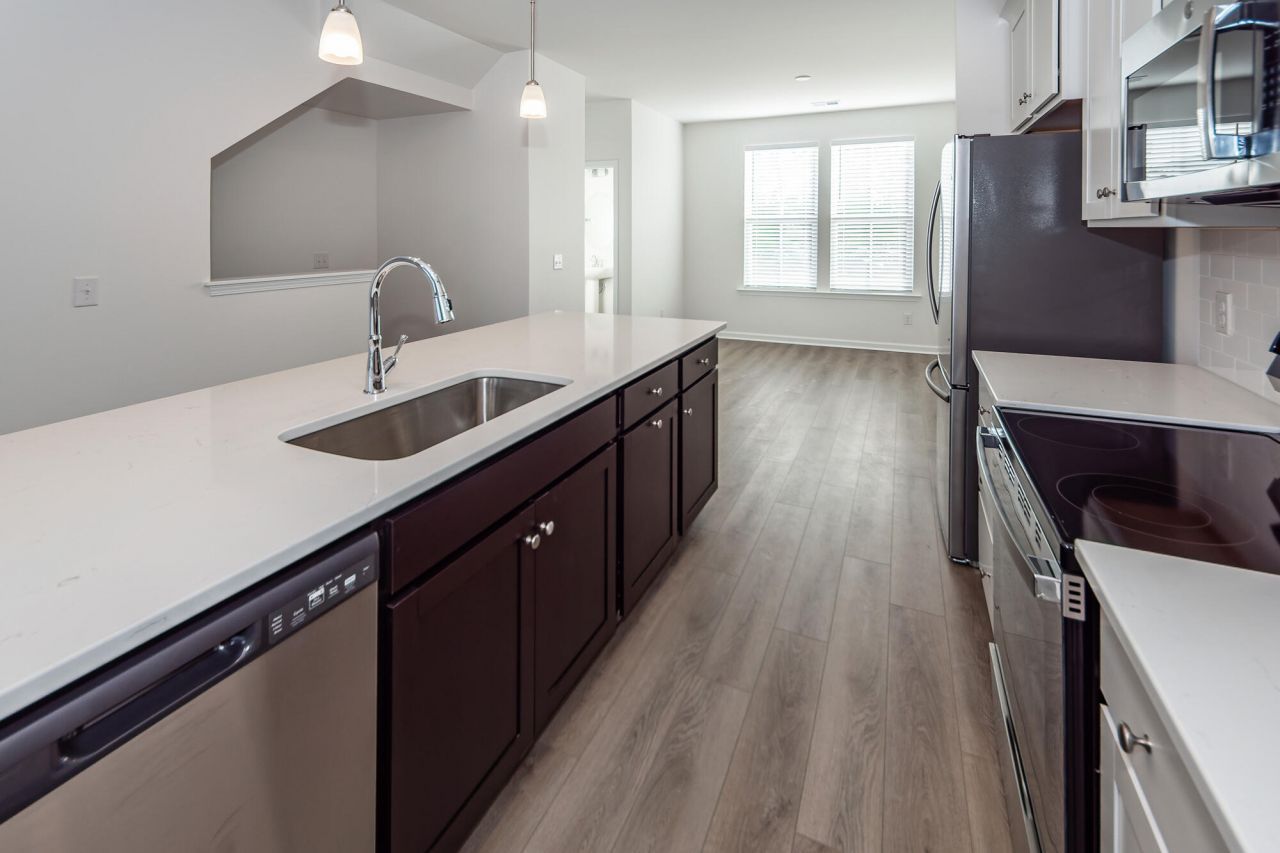 4633 Forest Hills Drive Photo 16