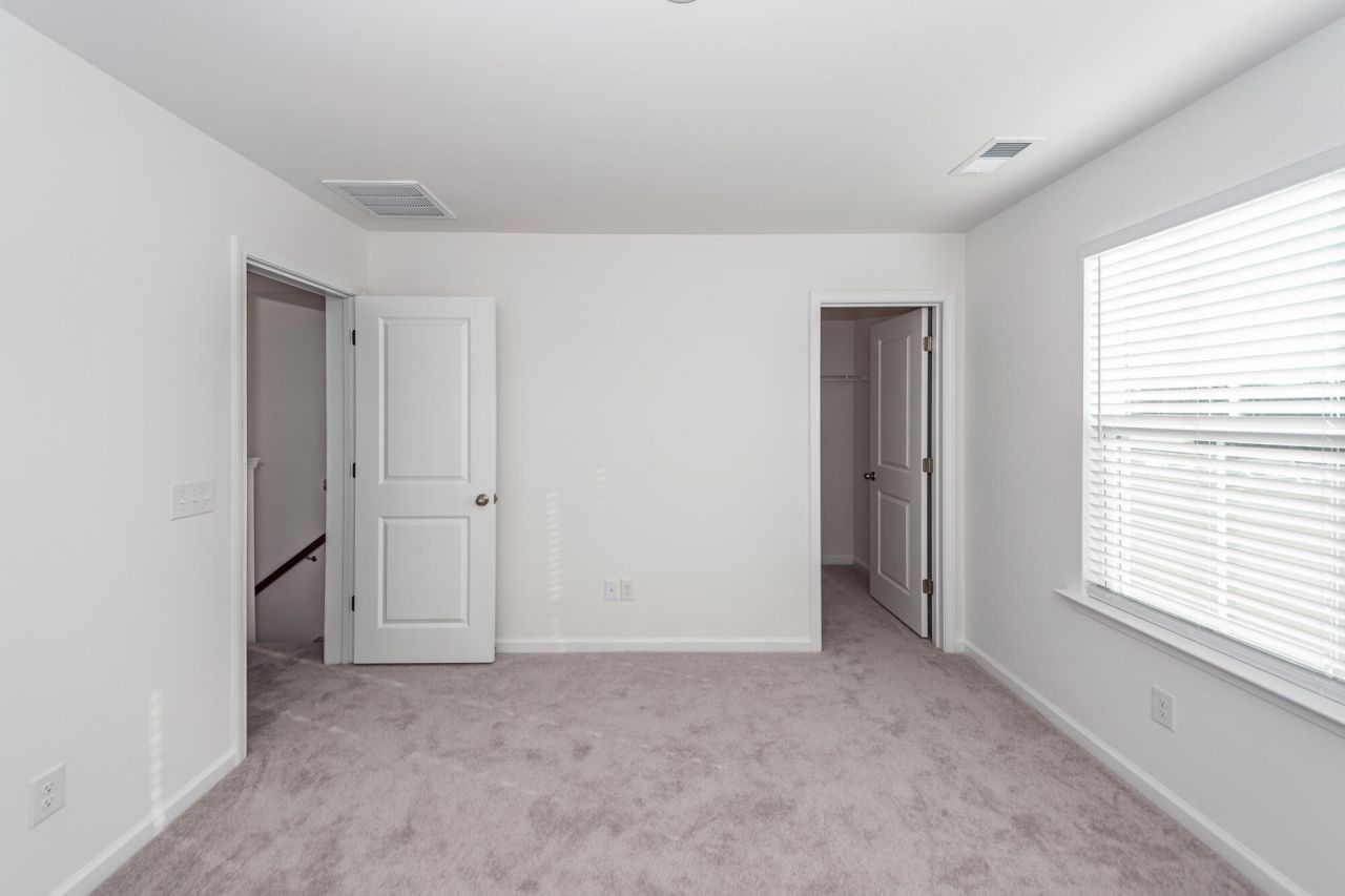 4633 Forest Hills Drive Photo 24