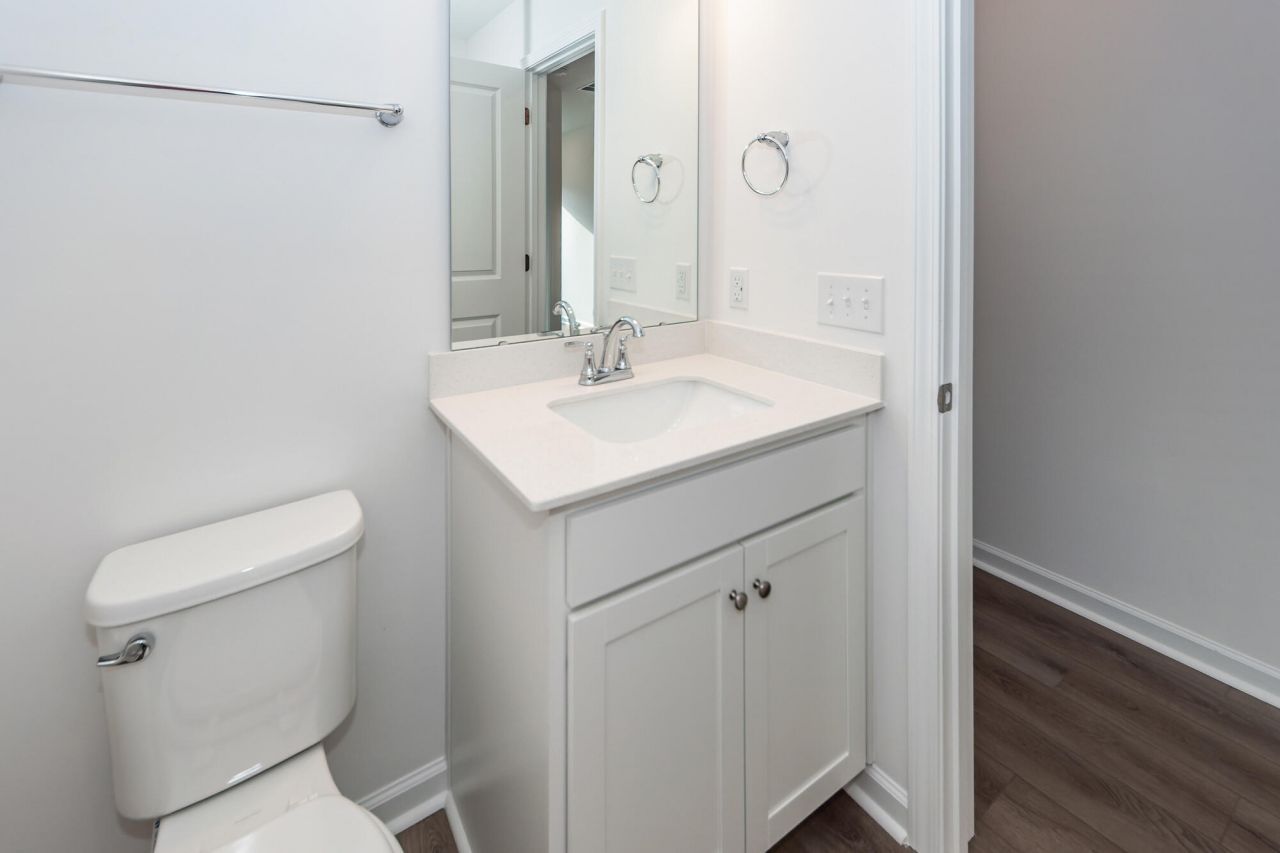 4633 Forest Hills Drive Photo 38