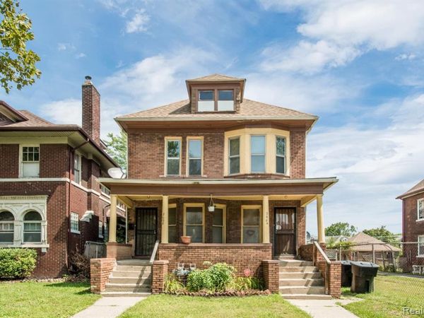 2604 Cadillac Boulevard, Detroit, MI 48214