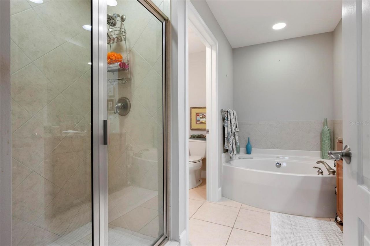 808 3rd Avenue W, Unit 402, Bradenton, FL 34205 Photo