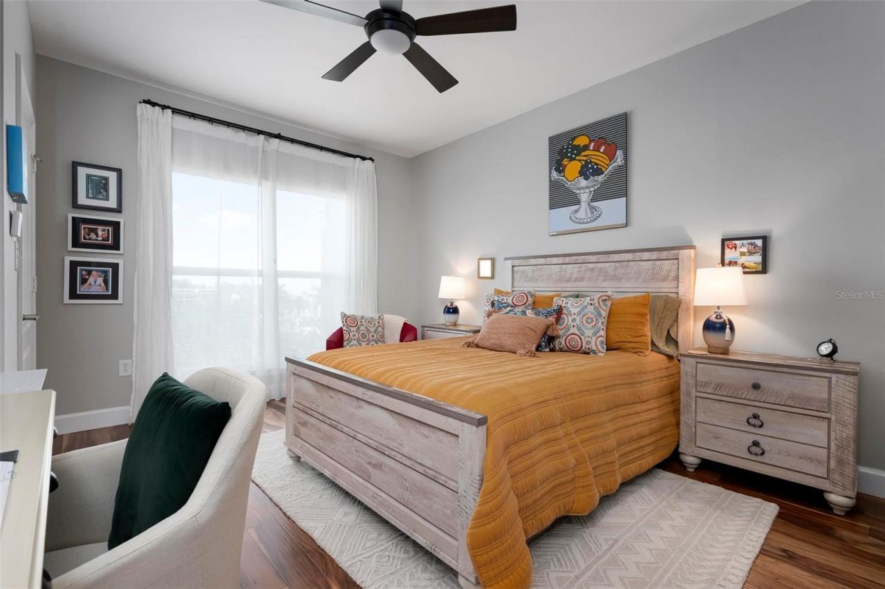 808 3rd Avenue W, Unit 402, Bradenton, FL 34205 Photo