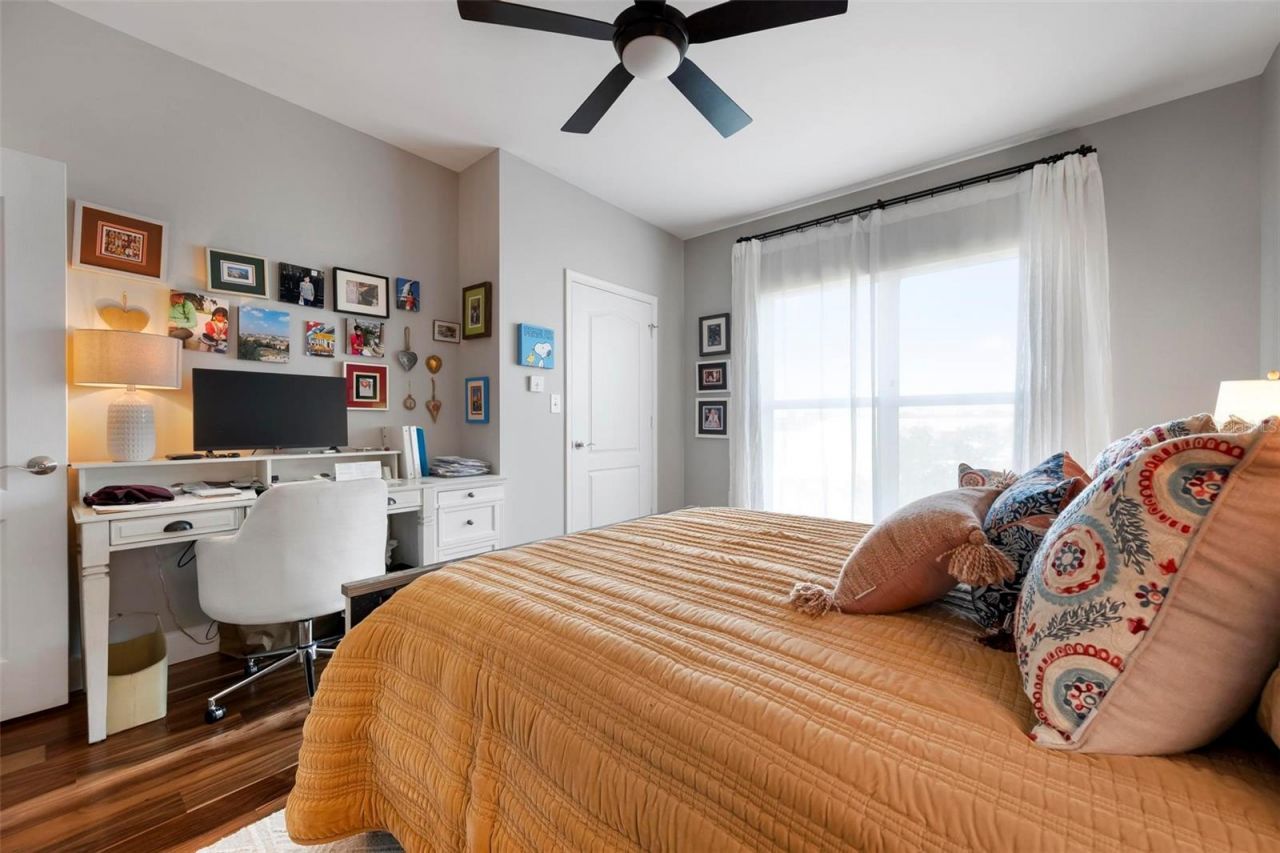 808 3rd Avenue W, Unit 402, Bradenton, FL 34205 Photo