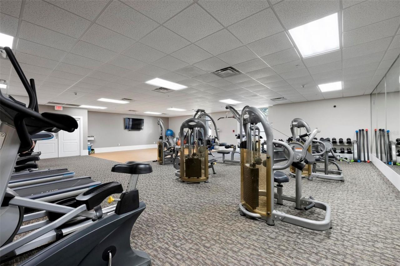 808 3rd Avenue W, Unit 402, Bradenton, FL 34205 Photo