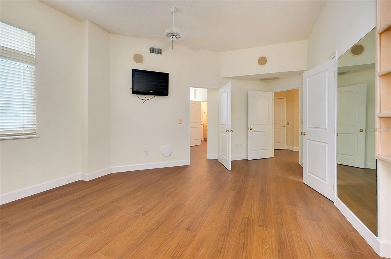 213 The Esplanade S, Venice, FL 34285 Photo