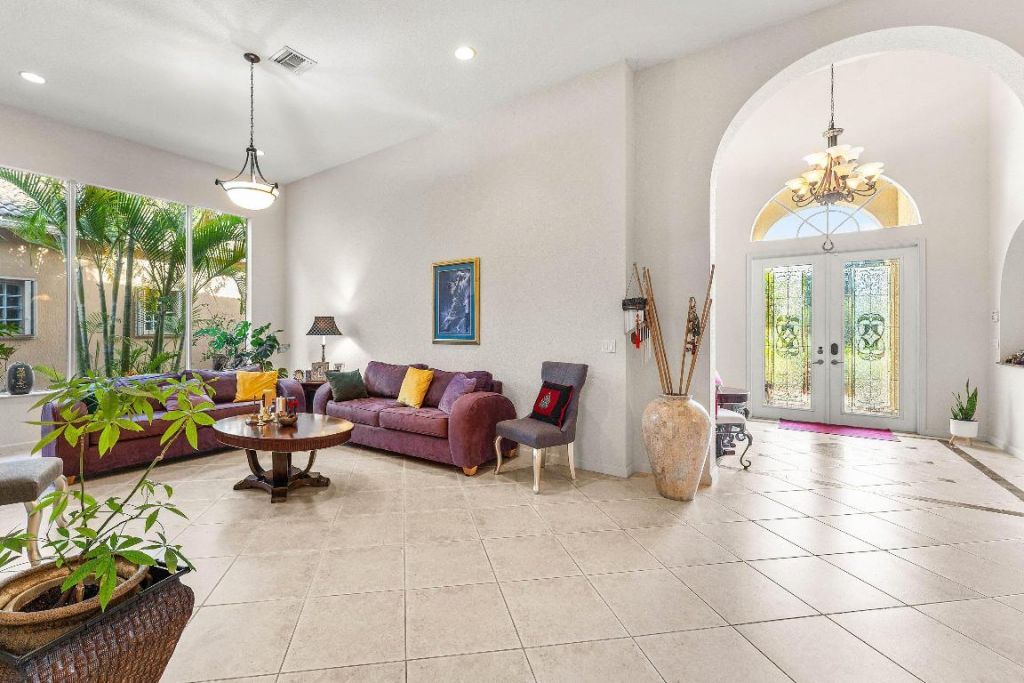 6383 Paradise Cove, West Palm Beach, FL 33411 Photo