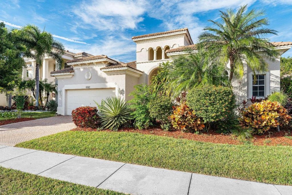 6383 Paradise Cove, West Palm Beach, FL 33411 Photo