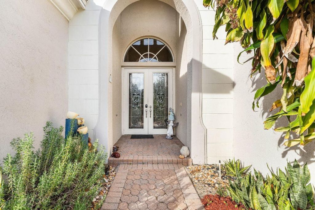 6383 Paradise Cove, West Palm Beach, FL 33411 Photo