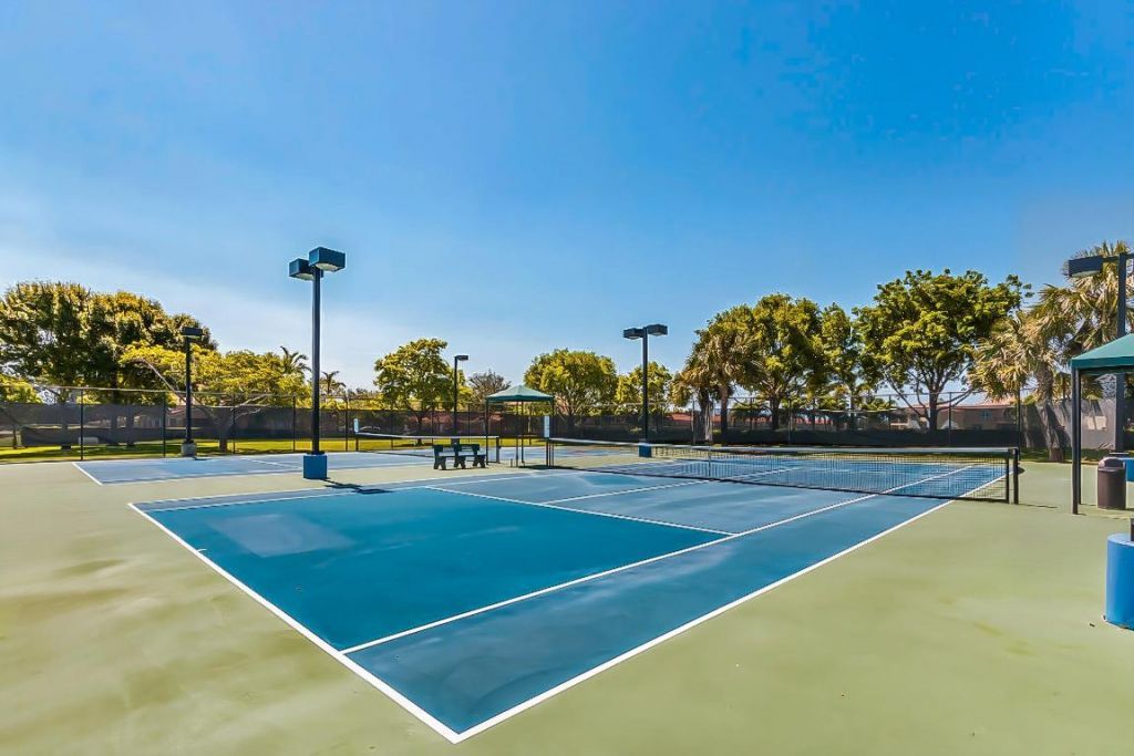 6383 Paradise Cove, West Palm Beach, FL 33411 Photo