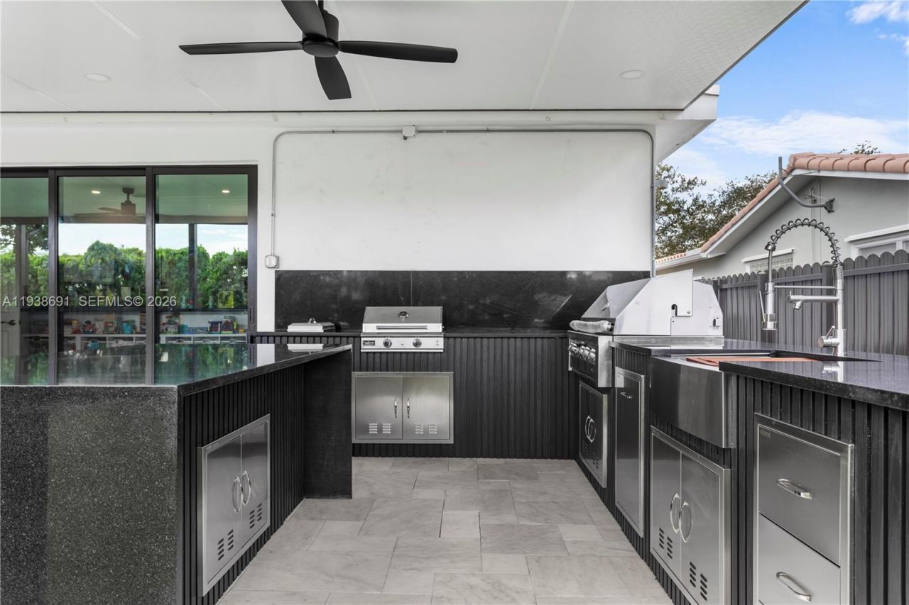 1315 N 47th Ave, Hollywood, FL 33021 Photo