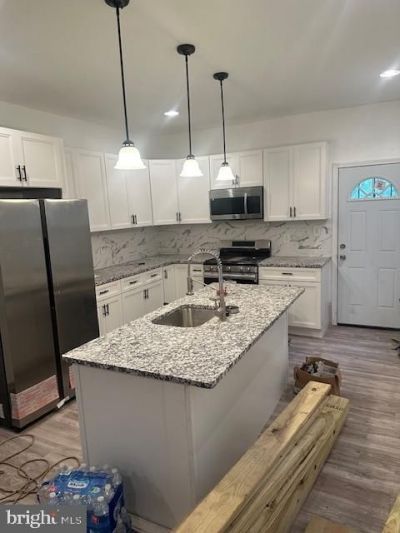 2 E 24th Street, Wilmington, DE 19802 Main Photo