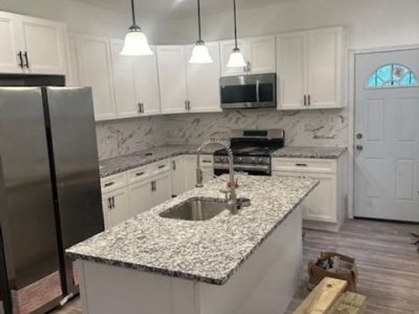 2 E 24TH STREET, WILMINGTON, DE 19802