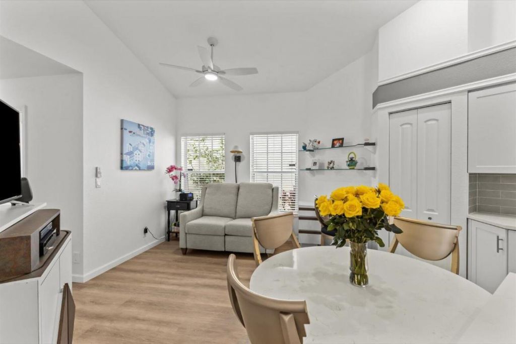 73 Via Verona, Palm Beach Gardens, FL 33418 Photo