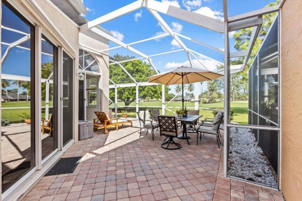 73 Via Verona, Palm Beach Gardens, FL 33418 Photo