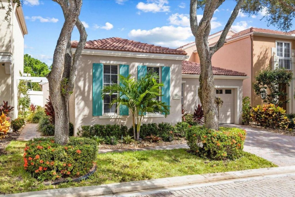 73 Via Verona, Palm Beach Gardens, FL 33418 Photo