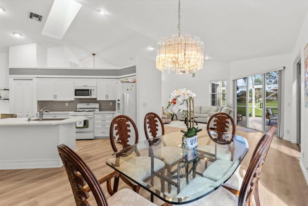 73 Via Verona, Palm Beach Gardens, FL 33418 Photo