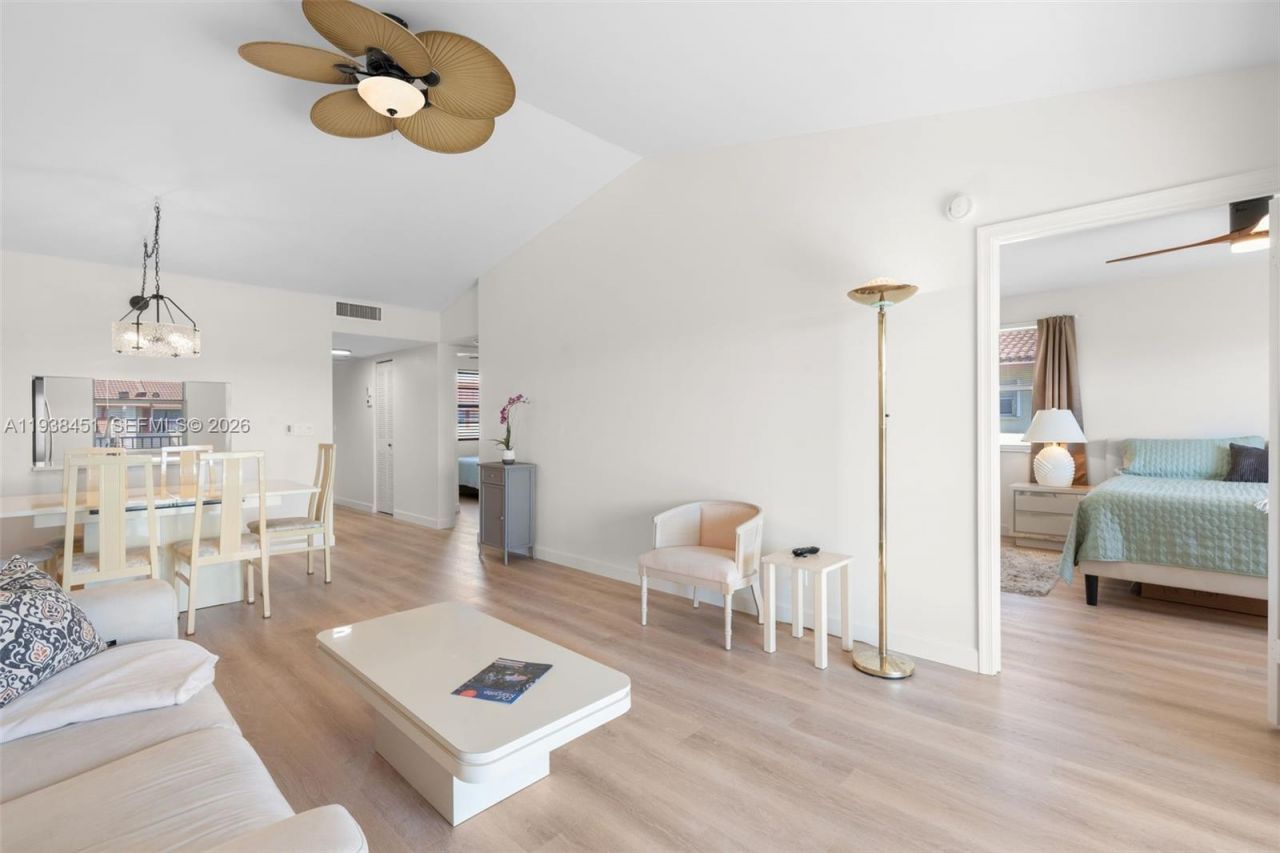 3001 Holiday Springs Blvd, Unit 201, Margate, FL 33063 Photo