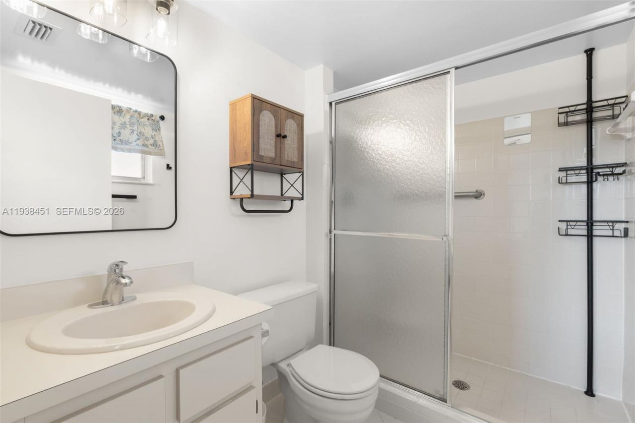 3001 Holiday Springs Blvd, Unit 201, Margate, FL 33063 Photo