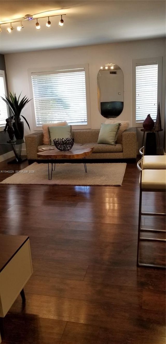 1337 Euclid Ave , Unit 101, Miami Beach, FL 33139 Photo