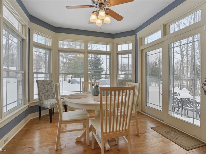 1957 W Swan Lake Circle, Kent, OH 44240 Photo 17