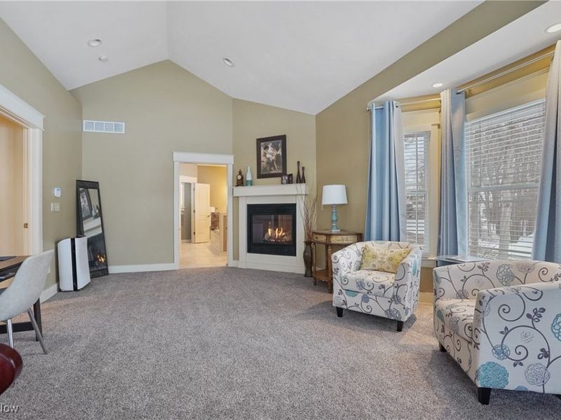 1957 W Swan Lake Circle, Kent, OH 44240 Photo 20